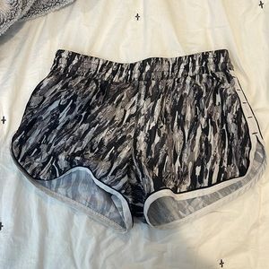 Nike fitted short XS